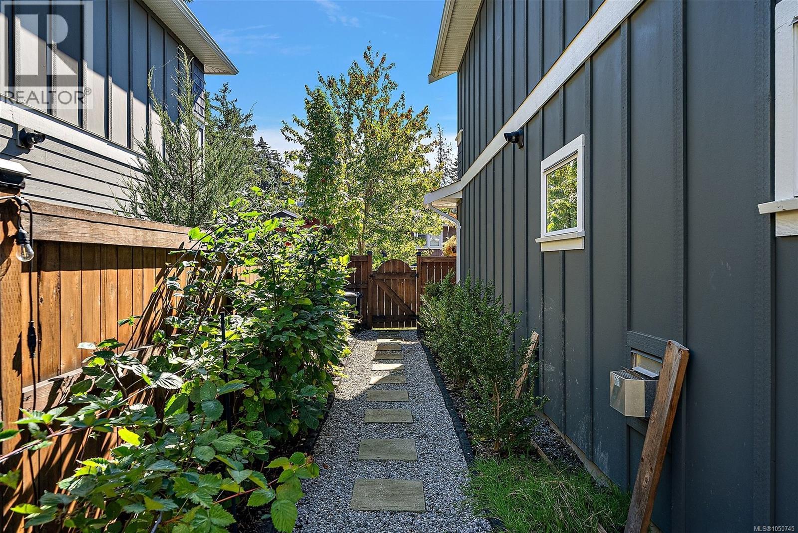 224 Traverse Close - 7