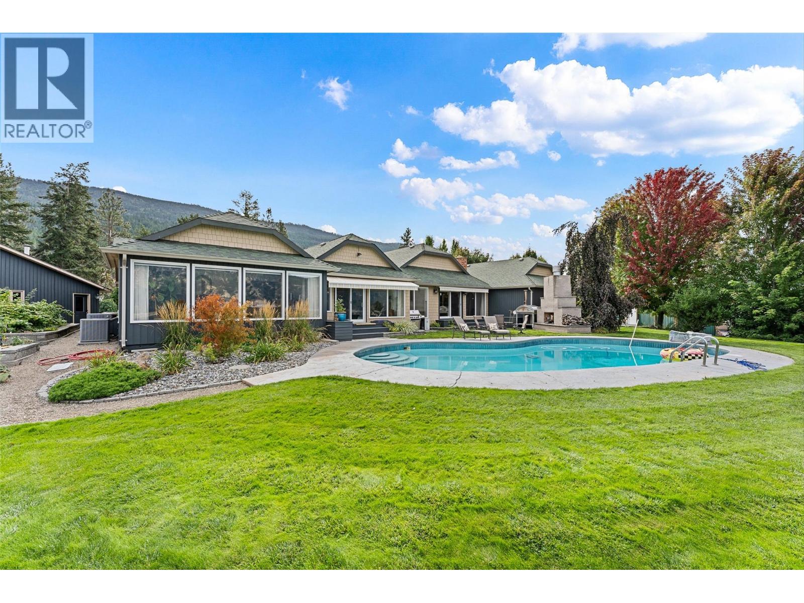 5350 Todd Road, Lake Country - Image 1