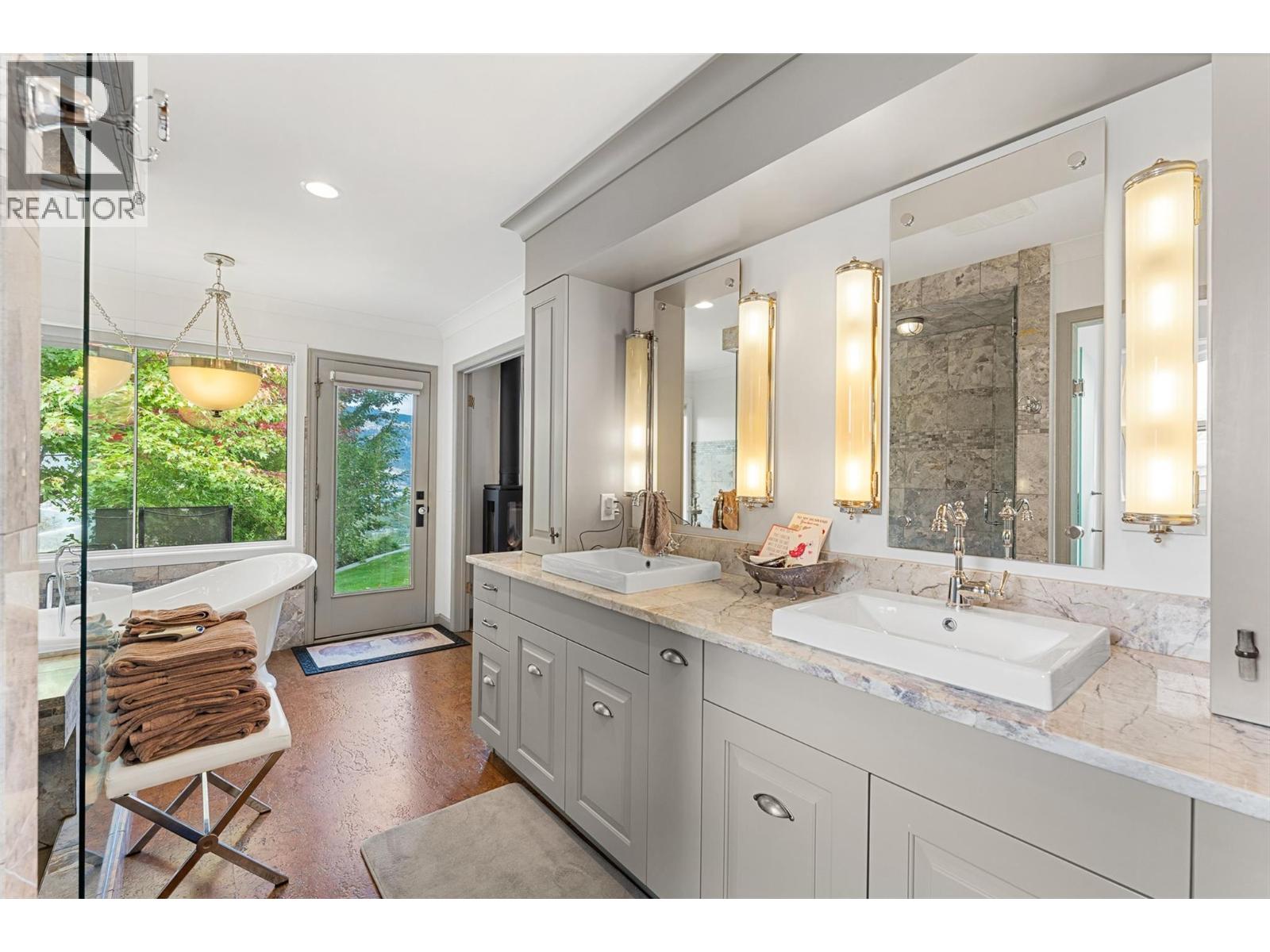 5350 Todd Road, Lake Country - Image 1