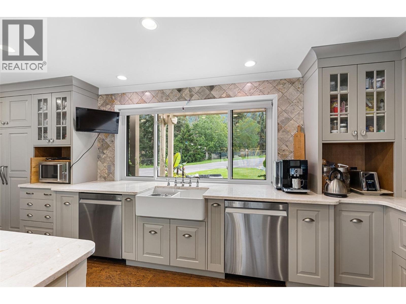 5350 Todd Road, Lake Country - Image 1