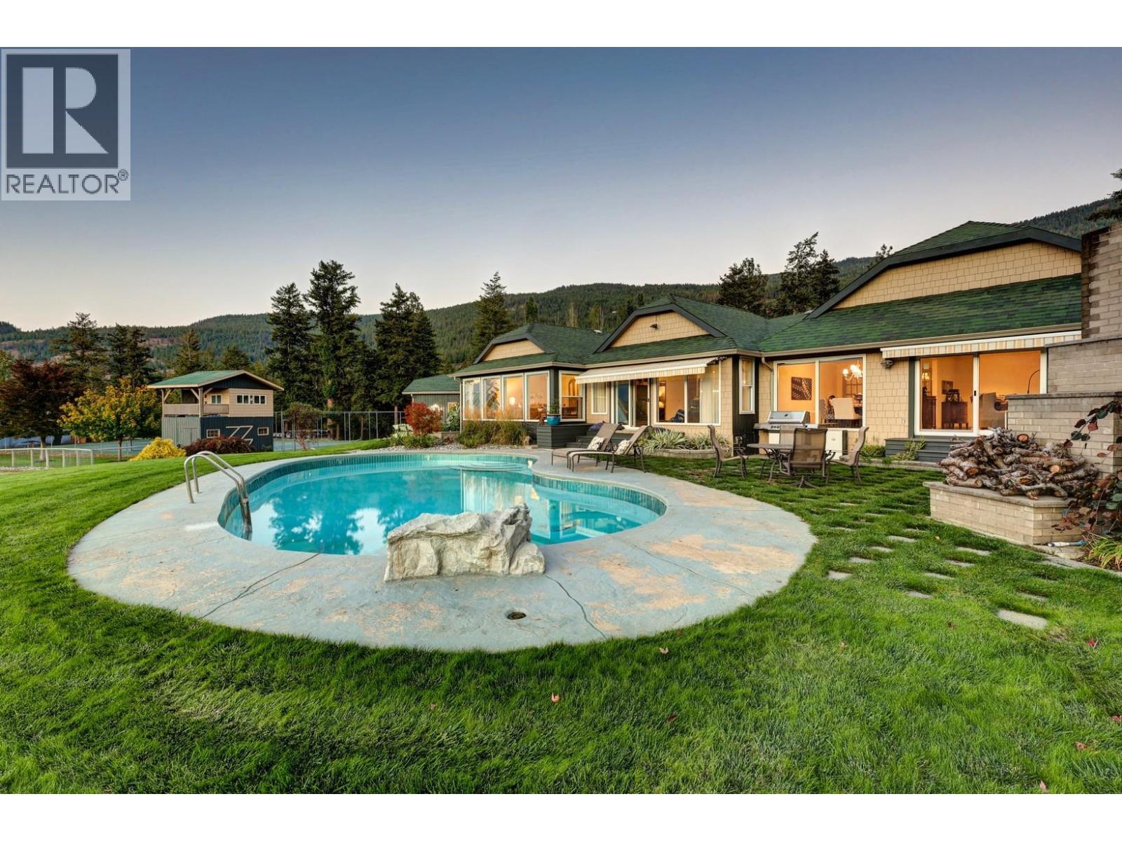 5350 Todd Road, Lake Country - Image 1