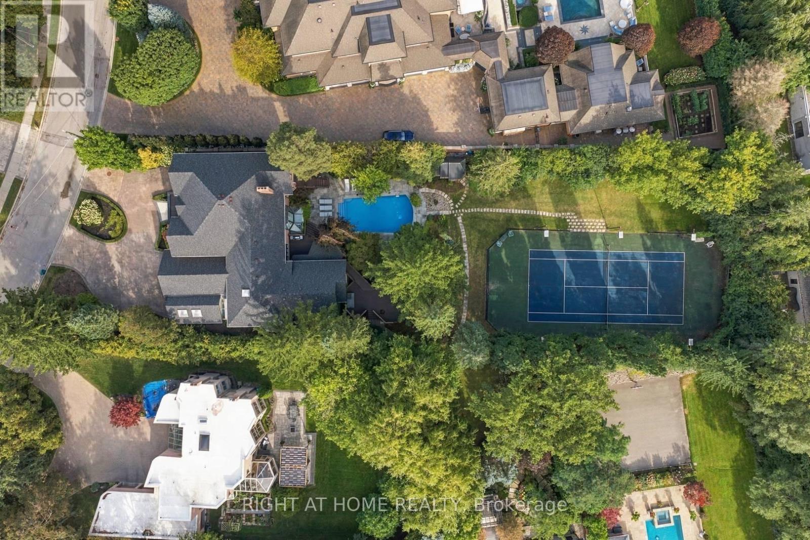 23 BRYSON DRIVE, Richmond Hill (South Richvale) — photo 3