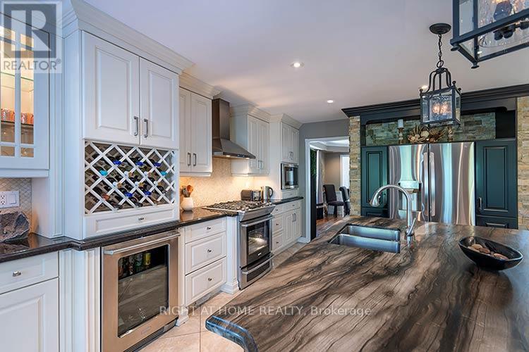 143 CARLYLE CRESCENT, Aurora (Aurora Highlands) — photo 3