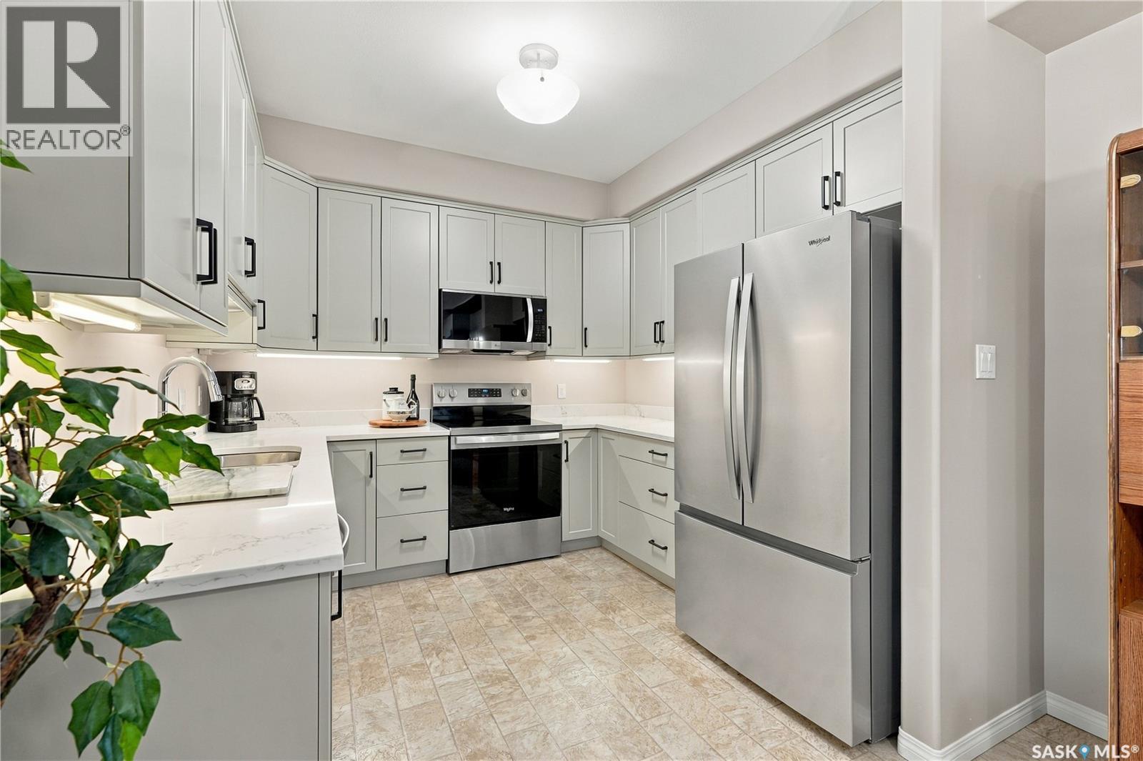305 110 Armistice WAY, Saskatoon — photo 2