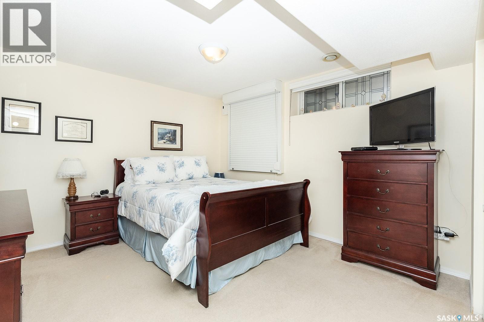 163 Blakeney CRESCENT - 26