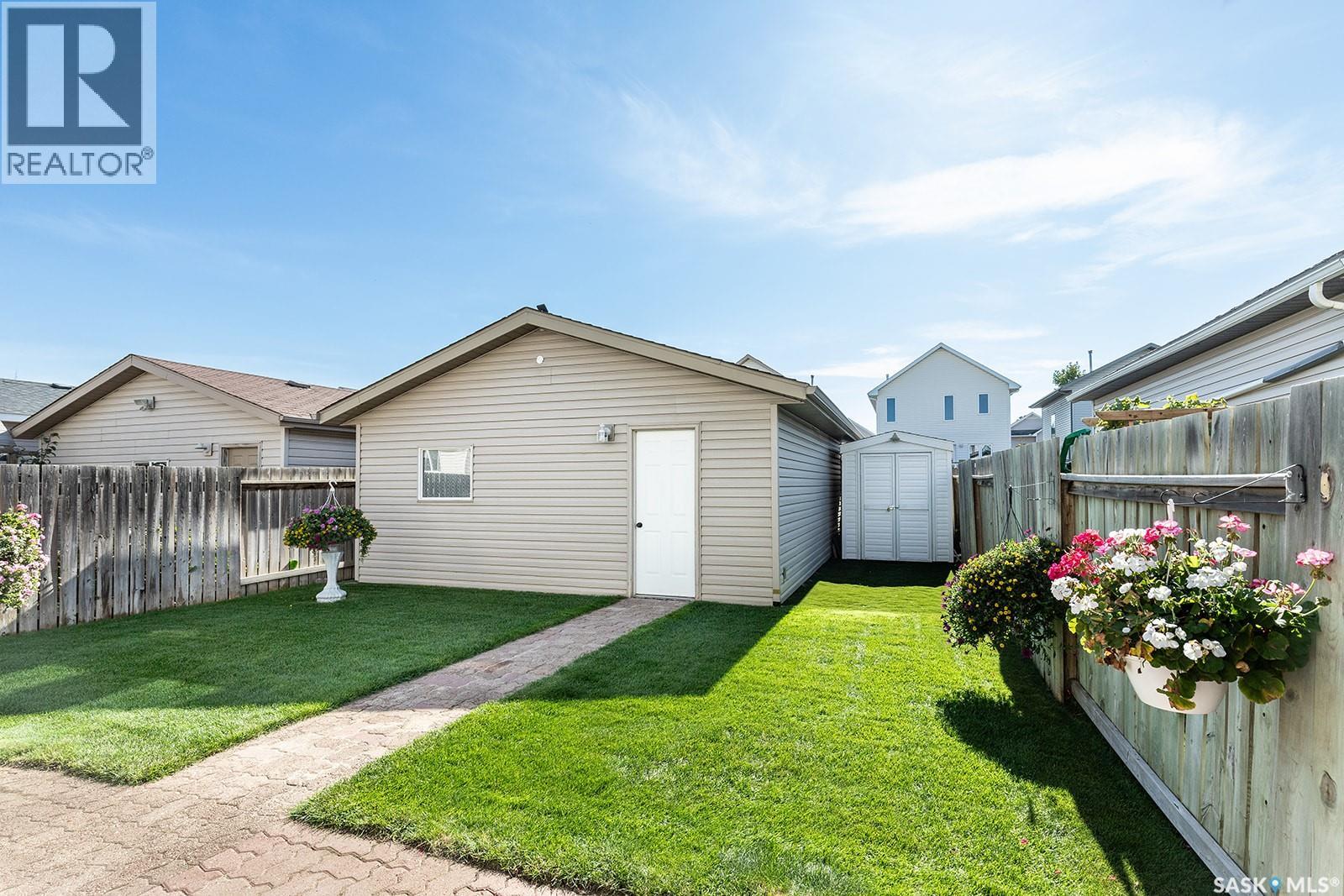 163 Blakeney CRESCENT - 39