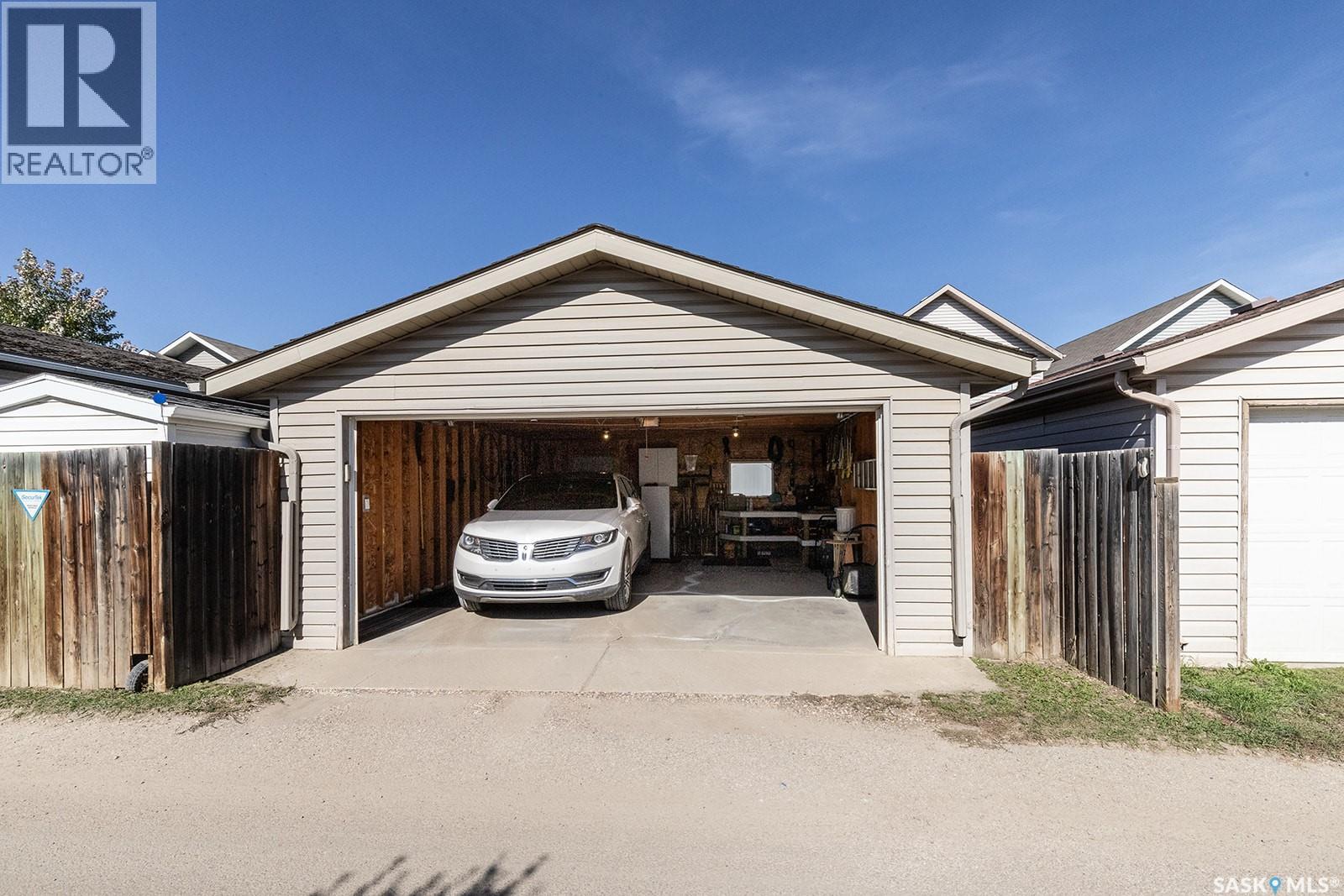 163 Blakeney CRESCENT - Image 40