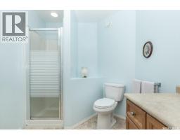 163 Blakeney Crescent, Saskatoon, SK S7L7N5 Photo 18