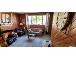 2005 8th Street, Rosthern, SK S0K3R0 Photo 19