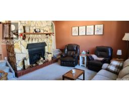 2005 8th Street, Rosthern, SK S0K3R0 Photo 22