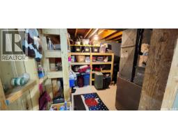2005 8th Street, Rosthern, SK S0K3R0 Photo 43