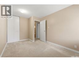 1508 Jubilee Avenue, Regina, SK S4S3T2 Photo 25