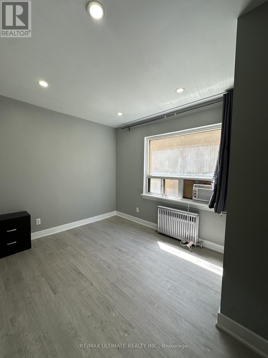 UNIT A - 1705 JANE STREET, Toronto (Rustic) — photo 3