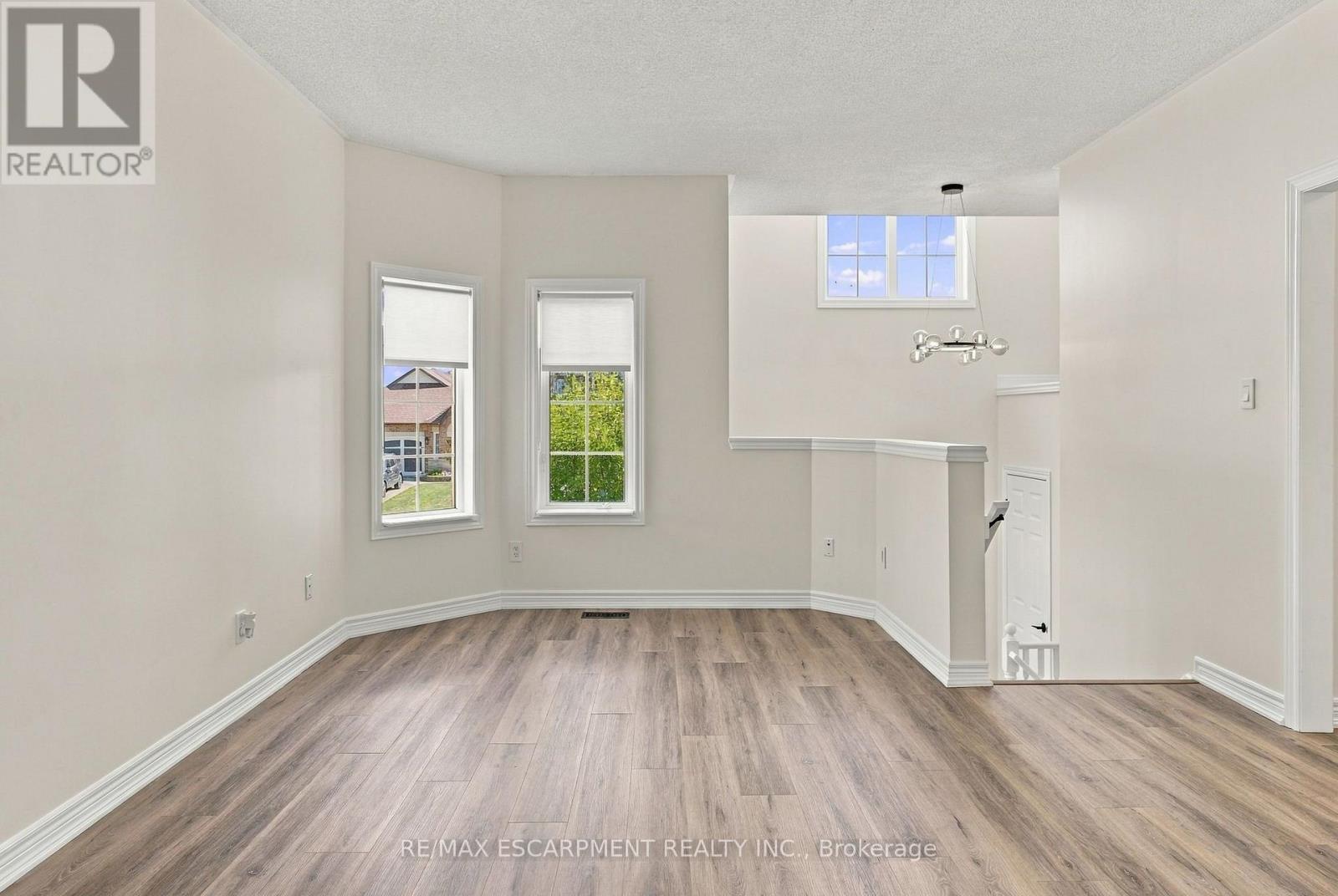 15 DALRYMPLE DRIVE, Hamilton (Waterdown) — photo 7