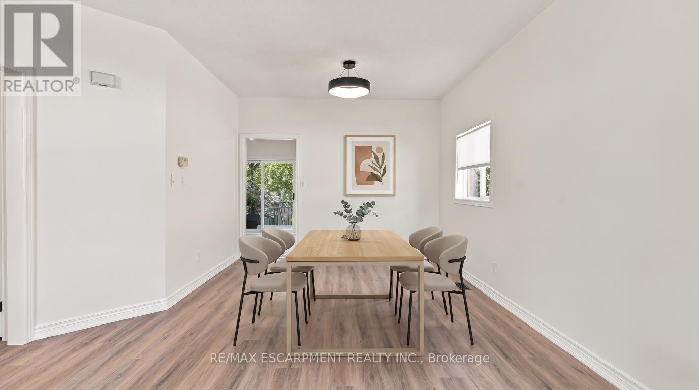 15 DALRYMPLE DRIVE, Hamilton (Waterdown) — photo 9