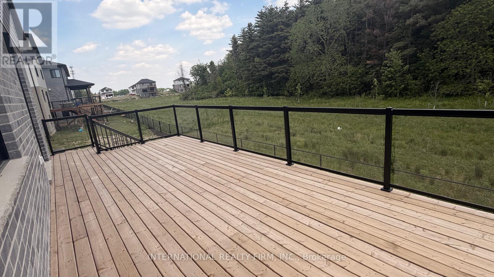 891 Darnley Boulevard — photo 16