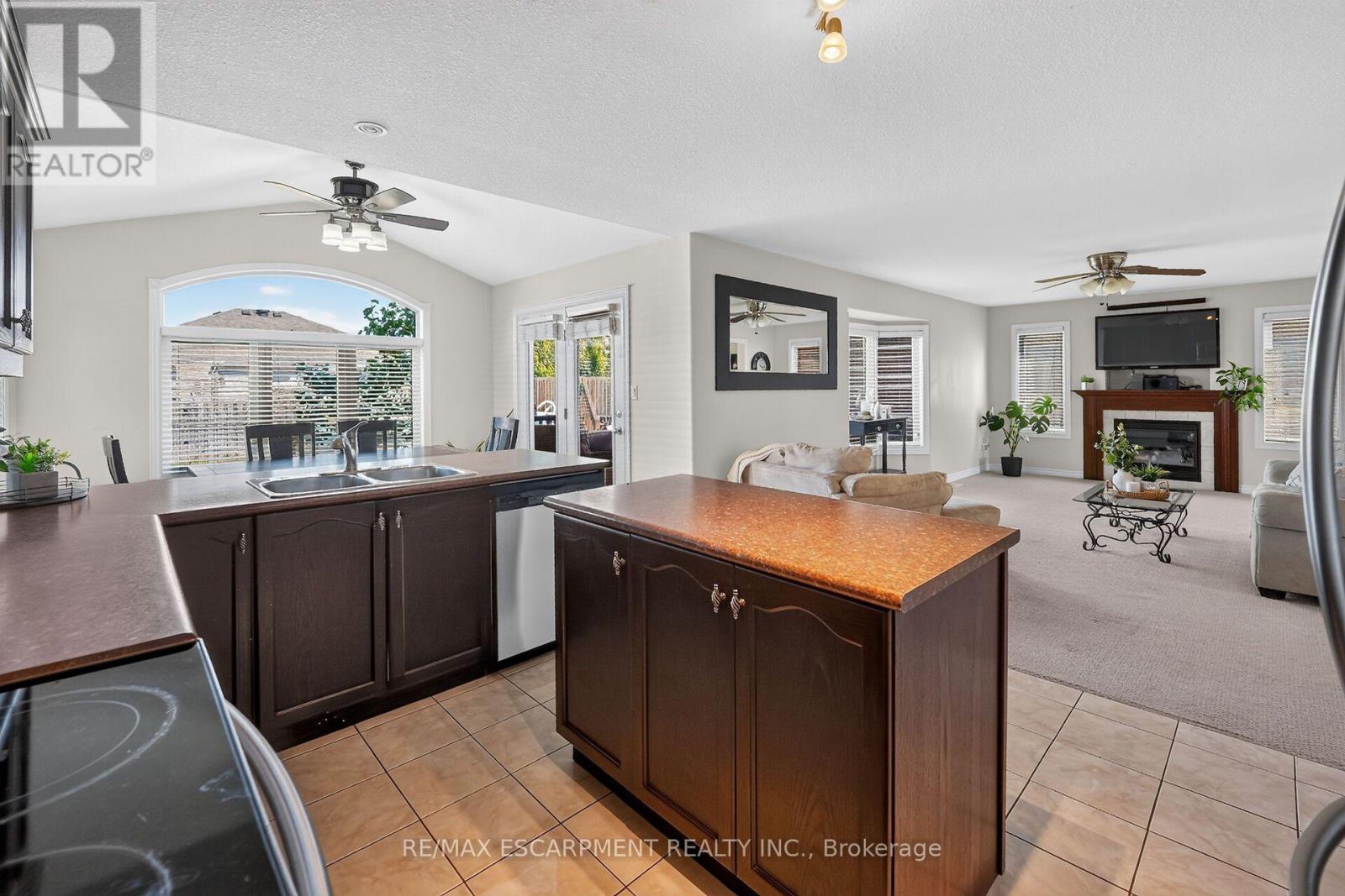 17 CHERRY AVENUE, West Lincoln (Smithville) — photo 12