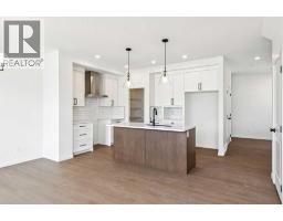 28 Southborough Bay, Cochrane, AB T4C3J8 Photo 11