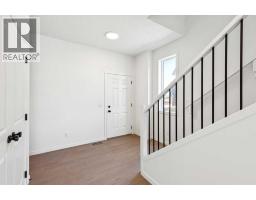5pc Bathroom - 28 Southborough Bay, Cochrane, AB T4C3J8 Photo 6