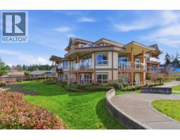 204 439 College Rd, Qualicum Beach, BC V9K0B2 Photo 10