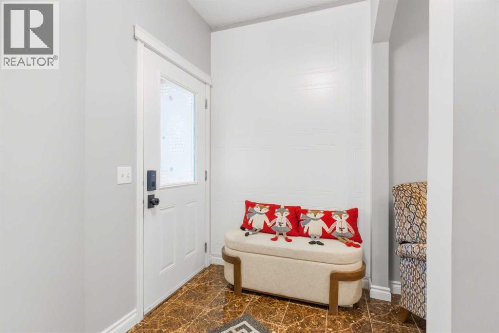 126 Saddlecrest Way NE - photo 4
