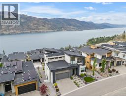 557 Clifton Court, Kelowna, BC V1V0B7 Photo 60