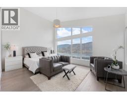 557 Clifton Court, Kelowna, BC V1V0B7 Photo 32