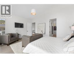 557 Clifton Court, Kelowna, BC V1V0B7 Photo 35