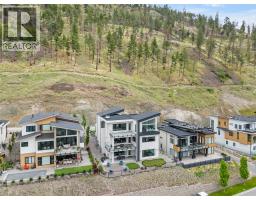 557 Clifton Court, Kelowna, BC V1V0B7 Photo 62
