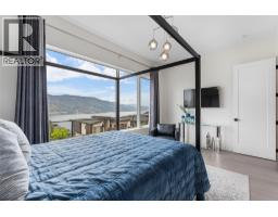 557 Clifton Court, Kelowna, BC V1V0B7 Photo 49