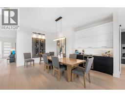 Kitchen - 557 Clifton Court, Kelowna, BC V1V0B7 Photo 14