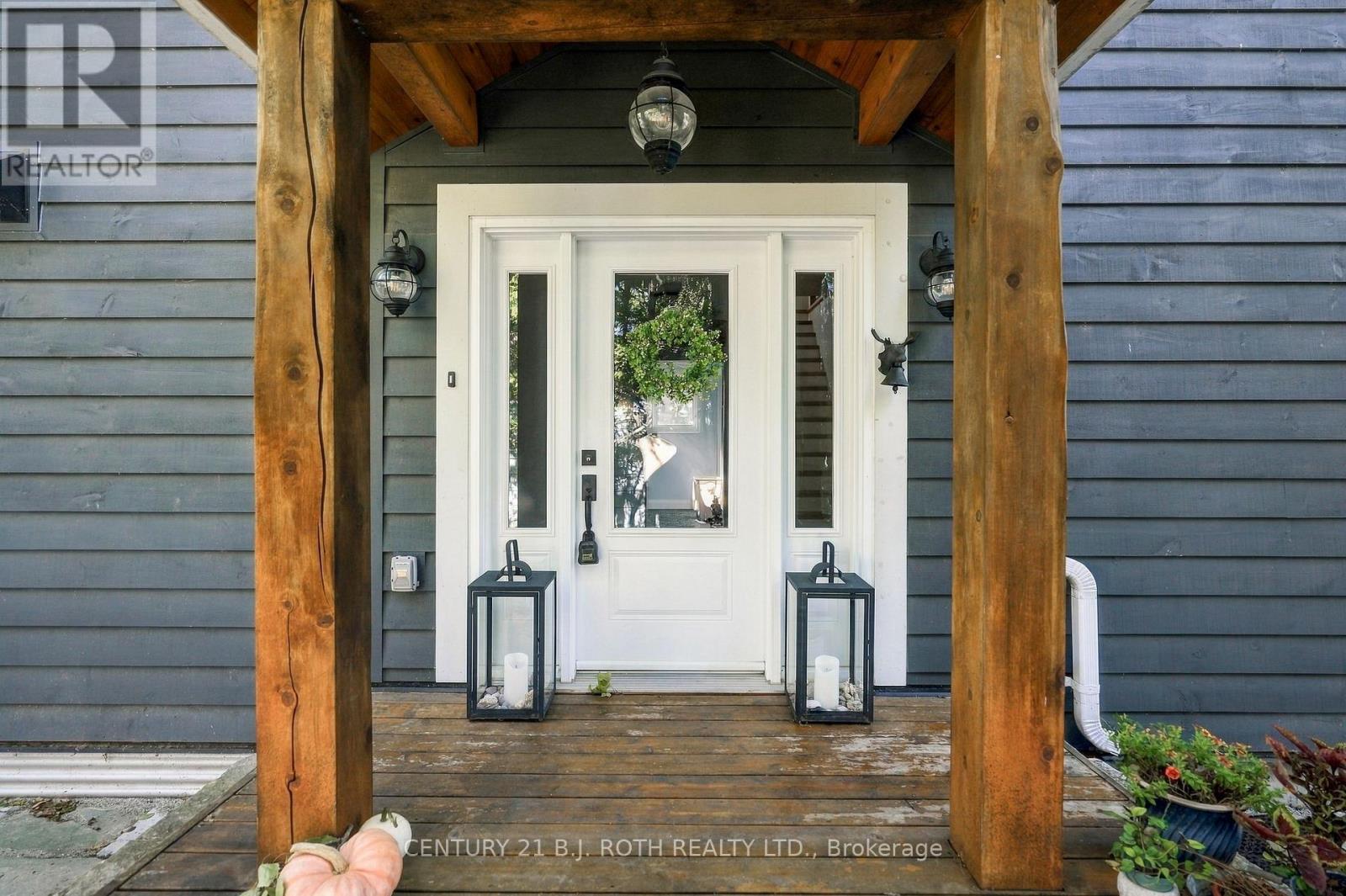 19 STANLEY AVENUE - 10