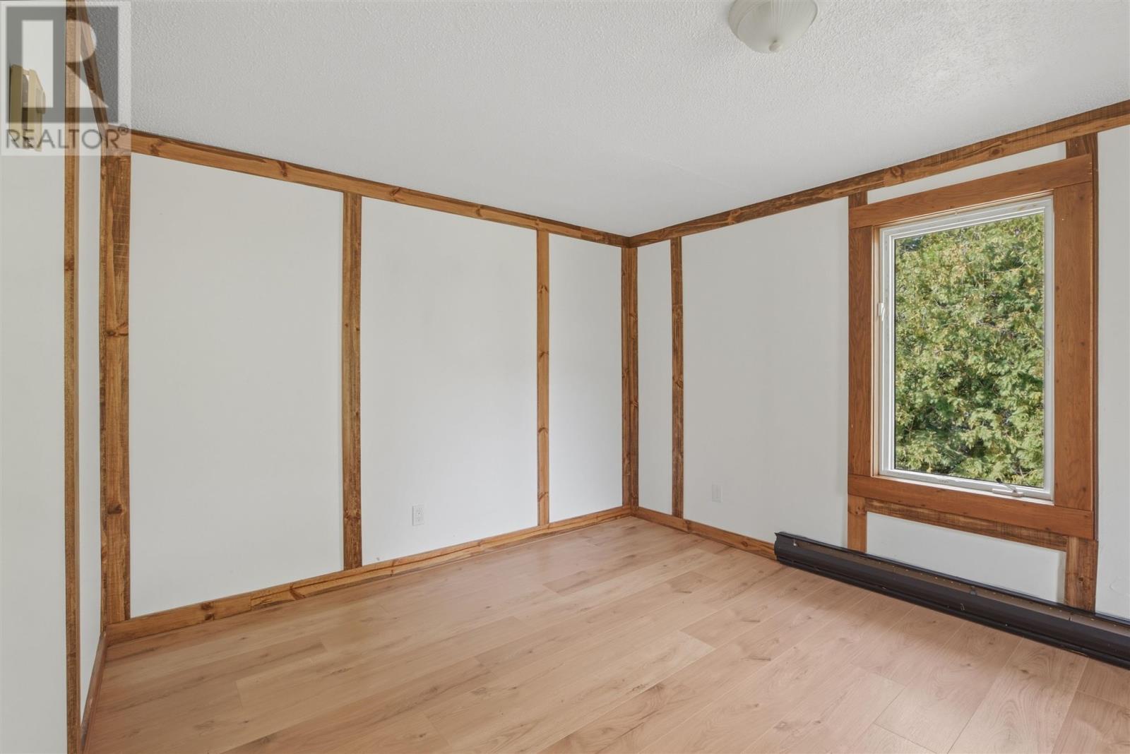 2319 Dayton RD - Image 19