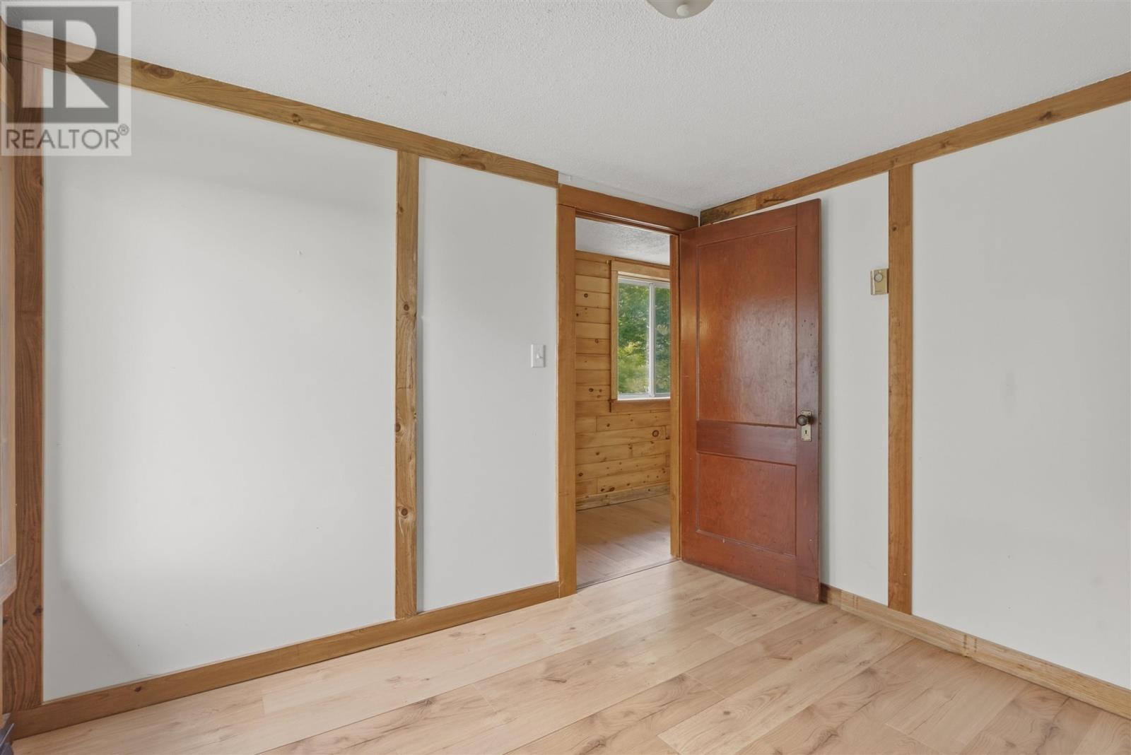 2319 Dayton RD - 22