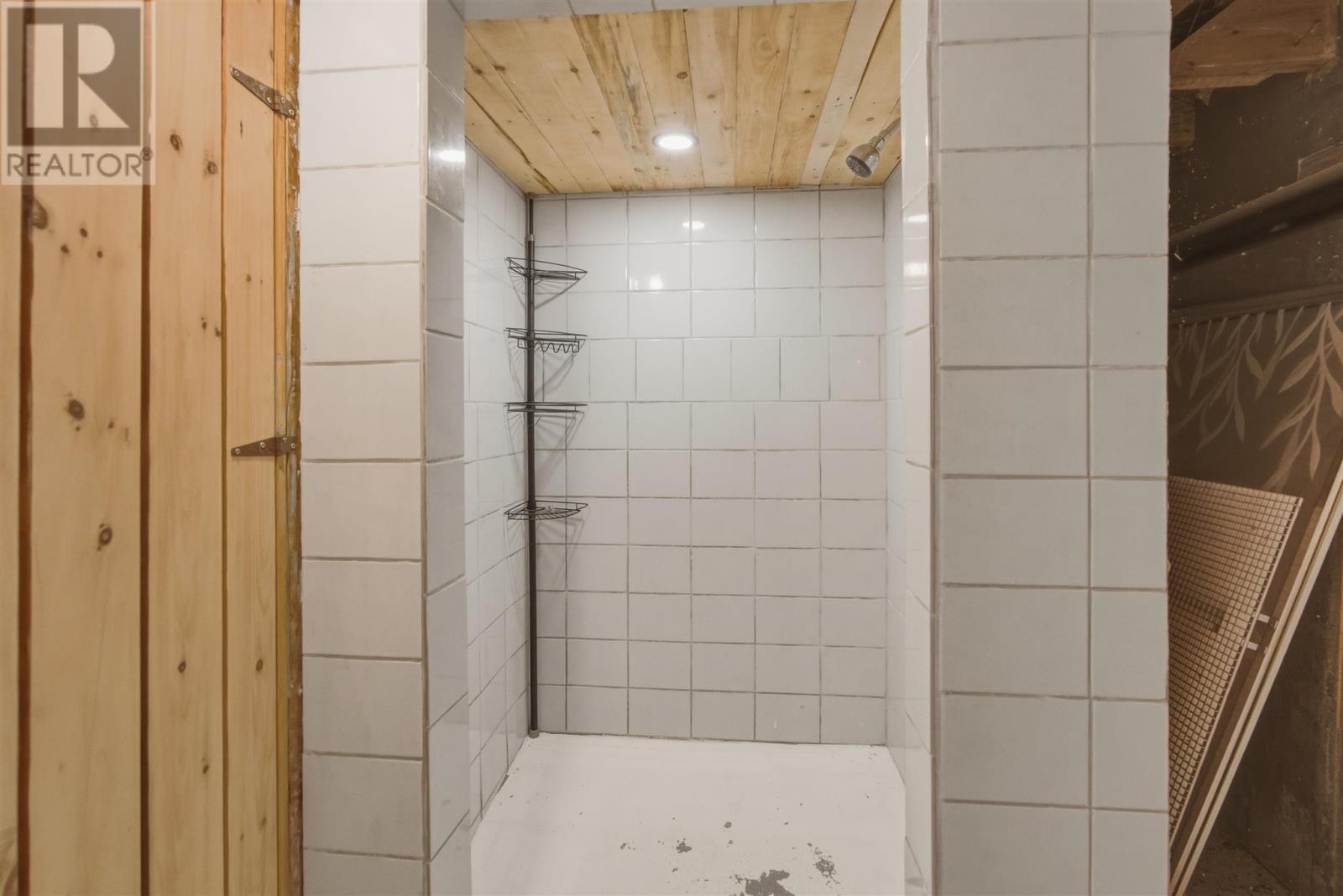 2319 Dayton RD - Image 29