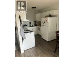 1, 1234 9 Avenue N, Lethbridge, AB T1H1G7 Photo 6