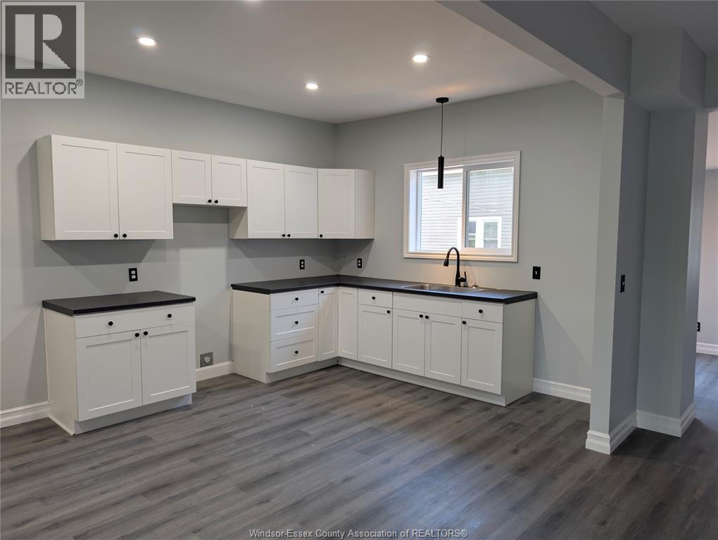 1108 DOUGALL AVENUE - 8
