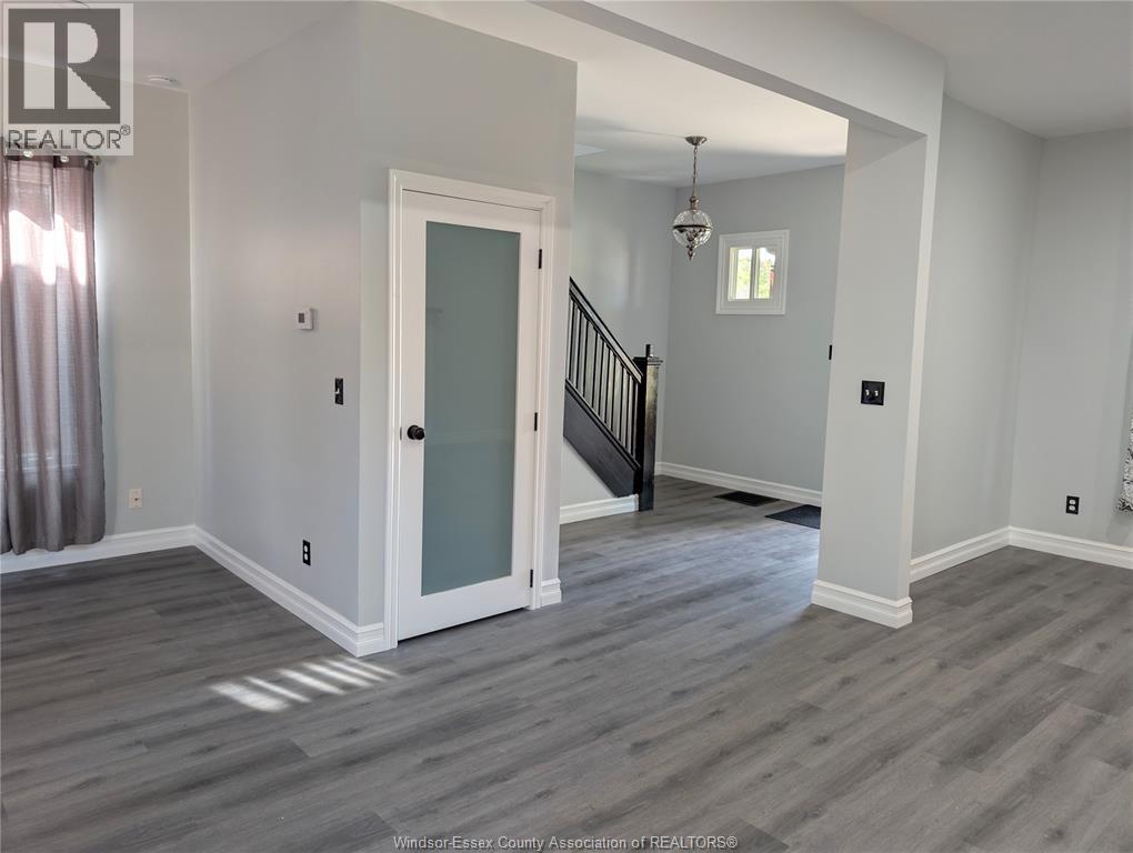 1108 DOUGALL AVENUE - 9