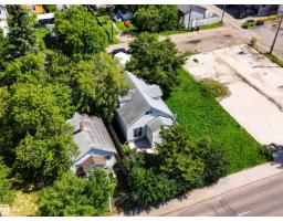 11825 80 St Nw, Edmonton, AB T5B2N6 Photo 34