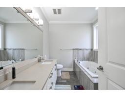 5916 139 Street, Surrey, BC V3X0G6 Photo 33