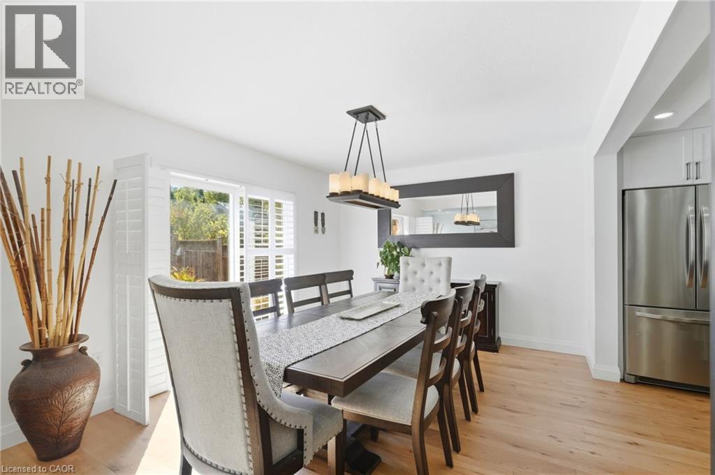 303 WEBSTER Road, Hamilton — photo 12