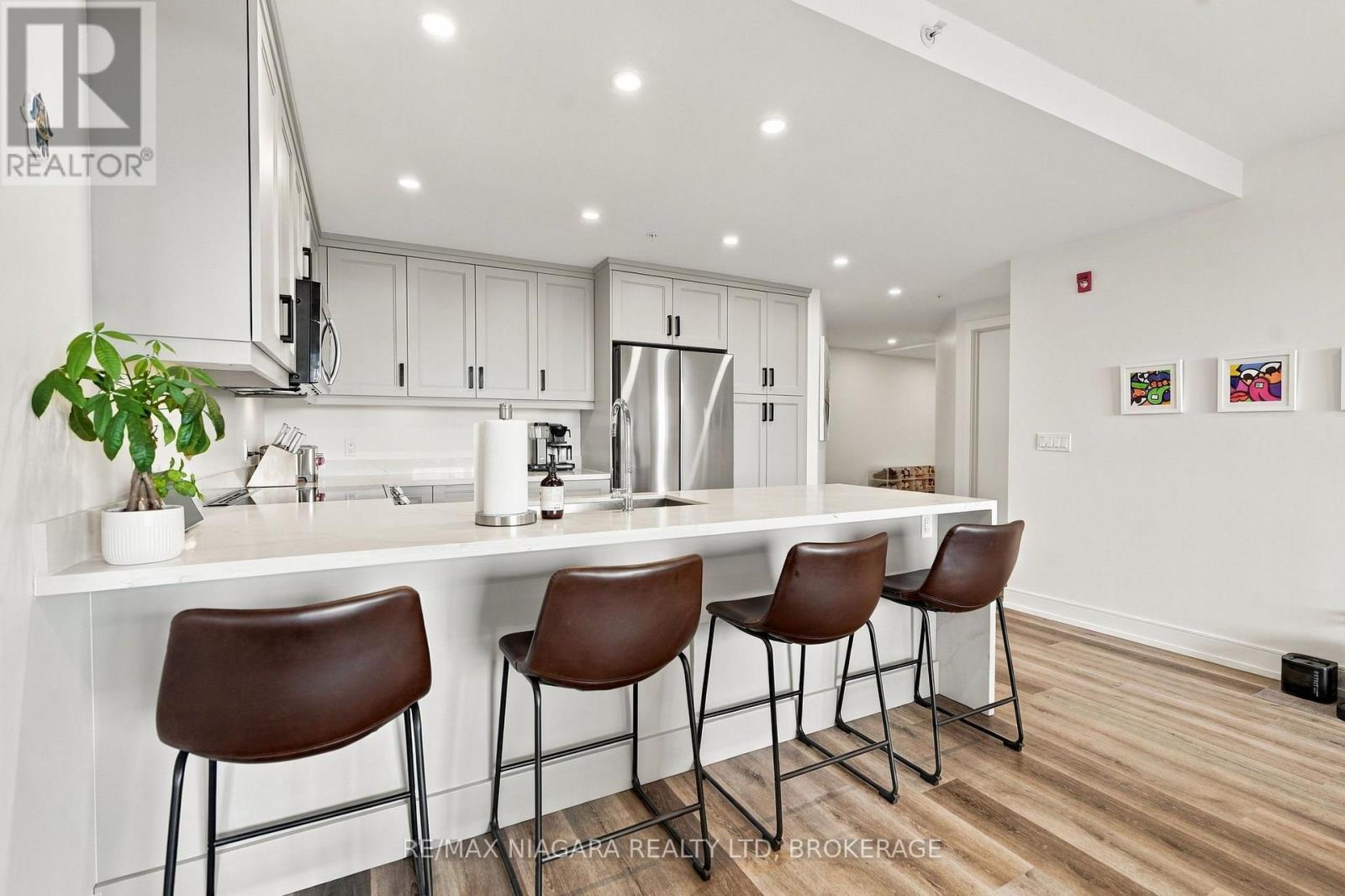 509B - 300B FOURTH AVENUE, St. Catharines (Ridley) — photo 4