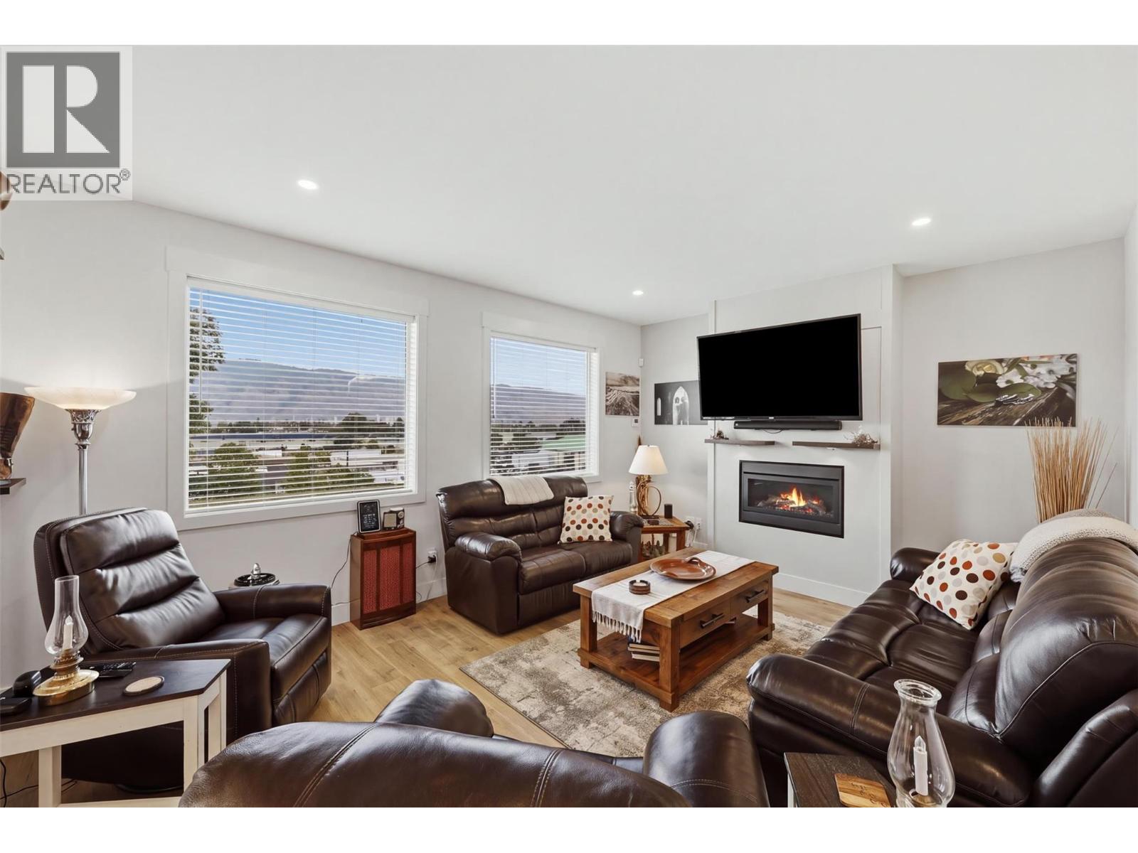 #15 1900 ORD Road - 12