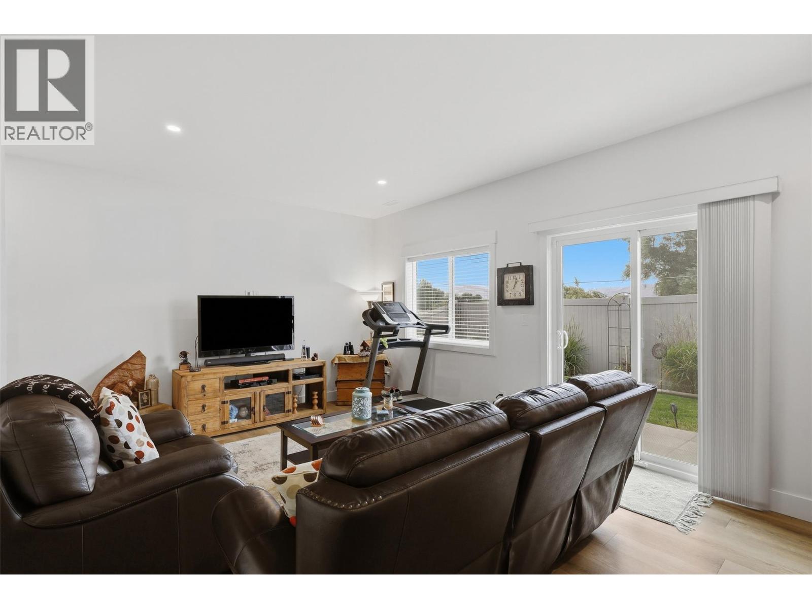#15 1900 ORD Road - 27
