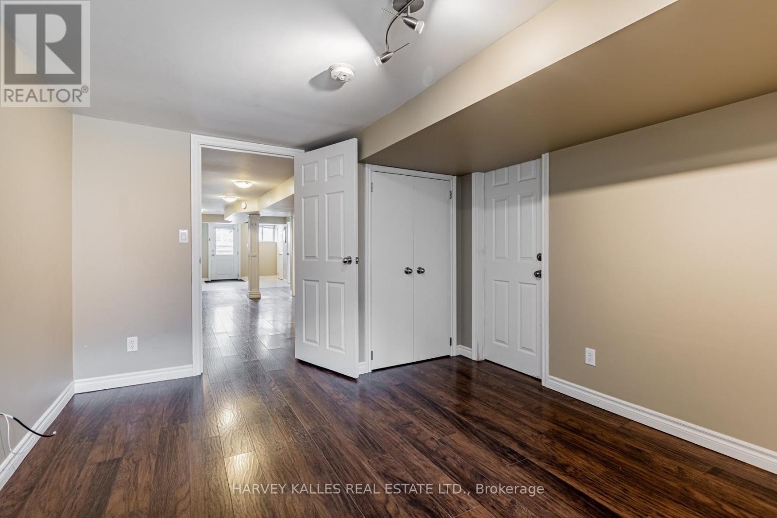 313 GLENHOLME AVENUE - 12