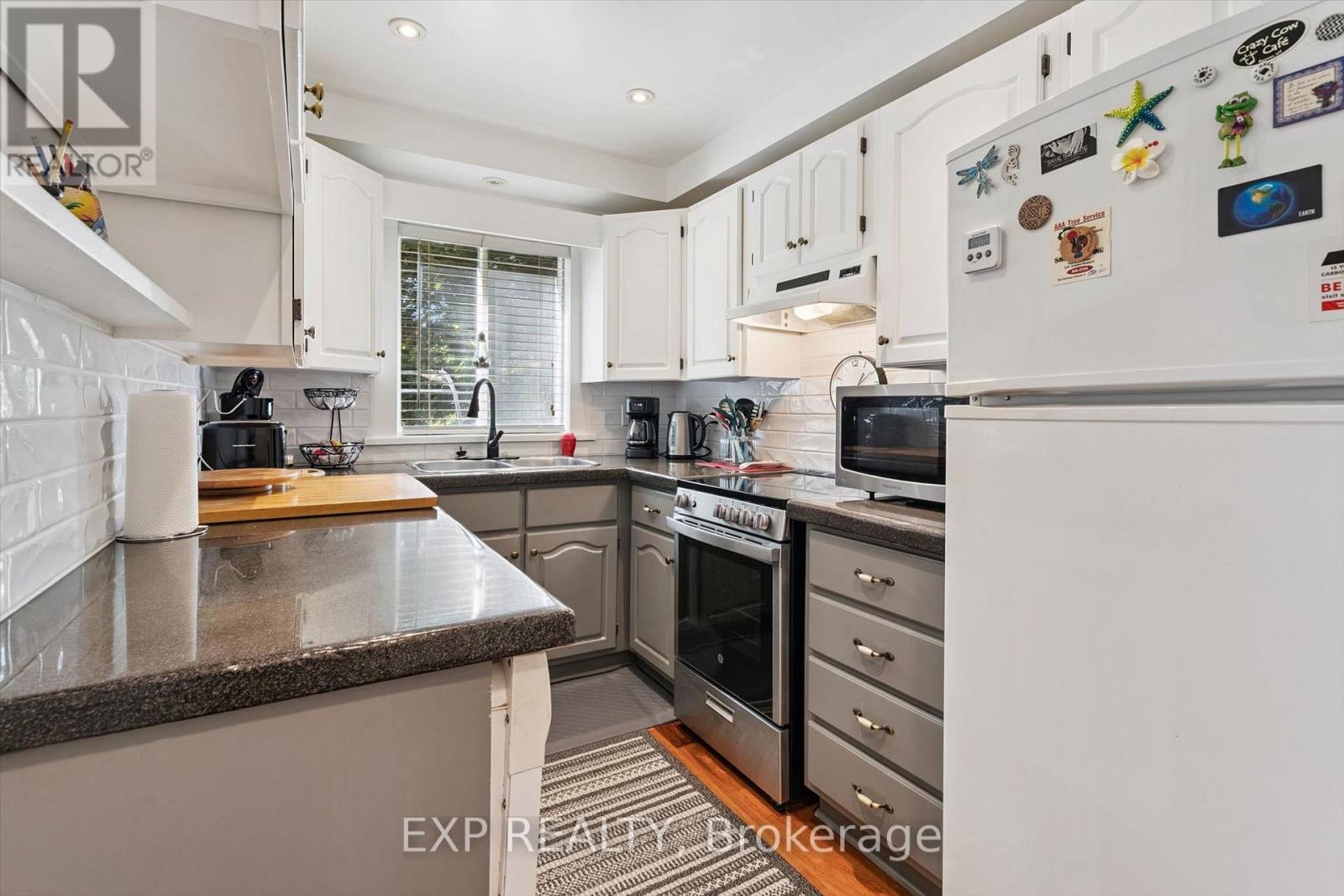 195 MAPLE STREET, Bracebridge (Macaulay) — photo 9