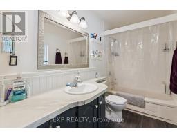 195 Maple Street, Bracebridge, ON P1L1K4 Photo 11