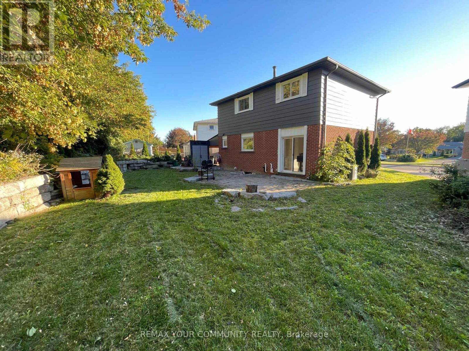 926 IVY COURT, Oshawa (Donevan) — photo 2