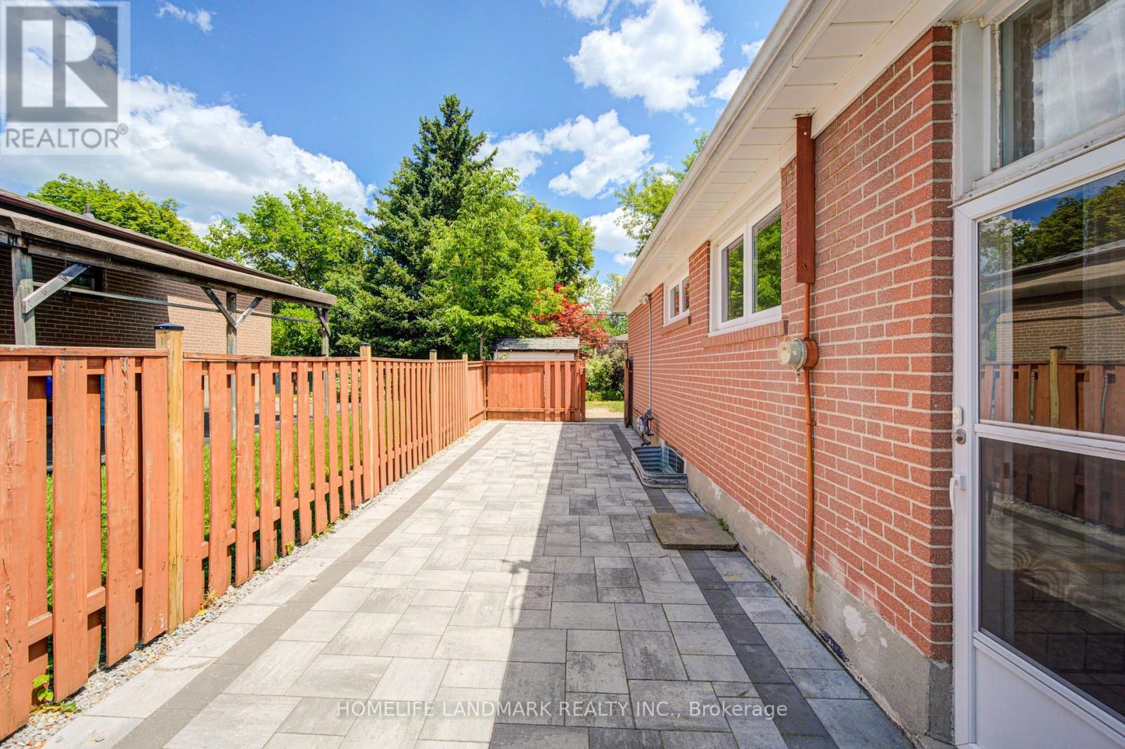 341 BLUE GRASS BOULEVARD, Richmond Hill (Crosby) — photo 6