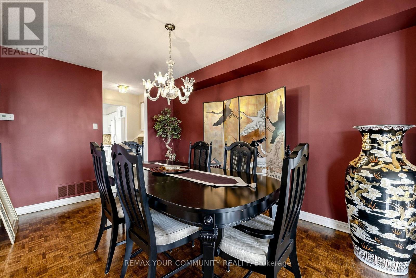 1 EDENBRIDGE DRIVE, Vaughan (Beverley Glen) — photo 9